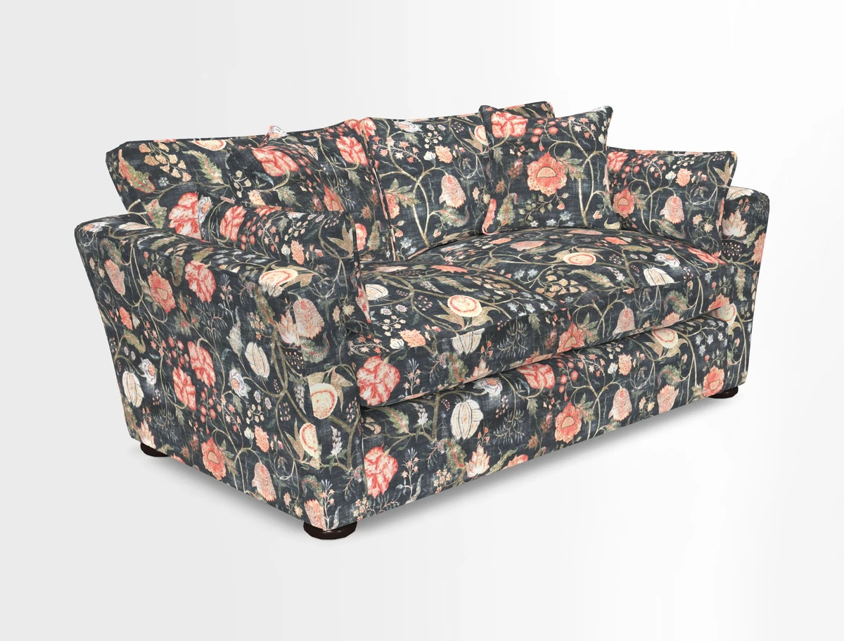 Aldeburgh 2.5 Seater Sofa in Cloth 22 Bayadere Seal with Scatters in Bayadere & Barcode Seal