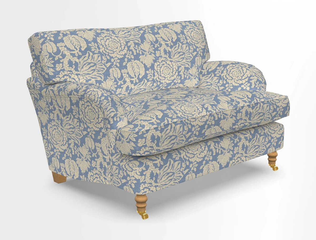 Alwinton snuggler in Lumino Velvet Wine