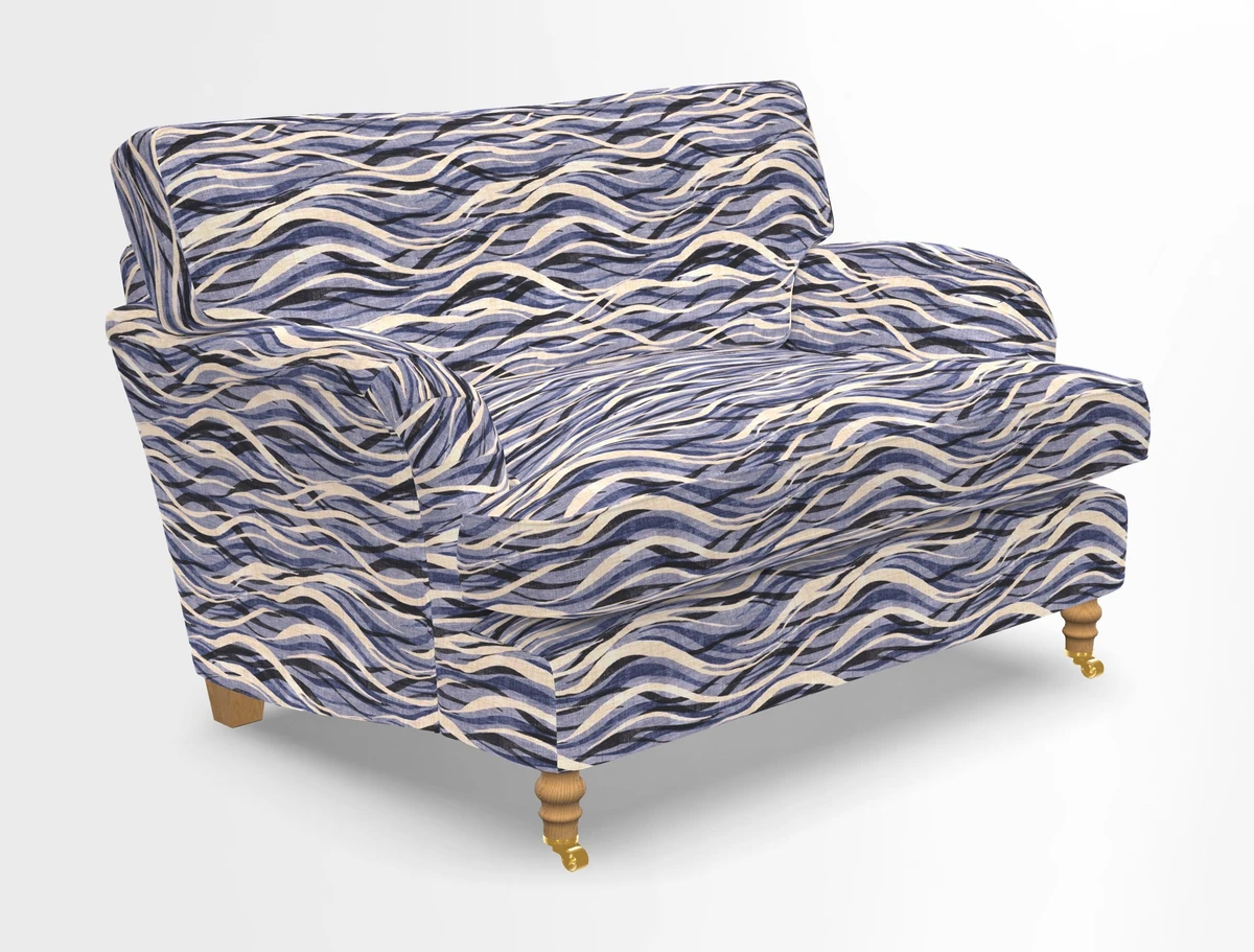 Alwinton snuggler in Lumino Velvet Wine