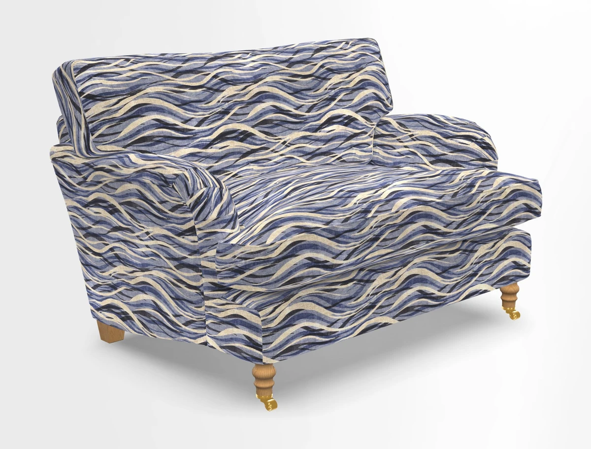 Alwinton snuggler in Lumino Velvet Wine