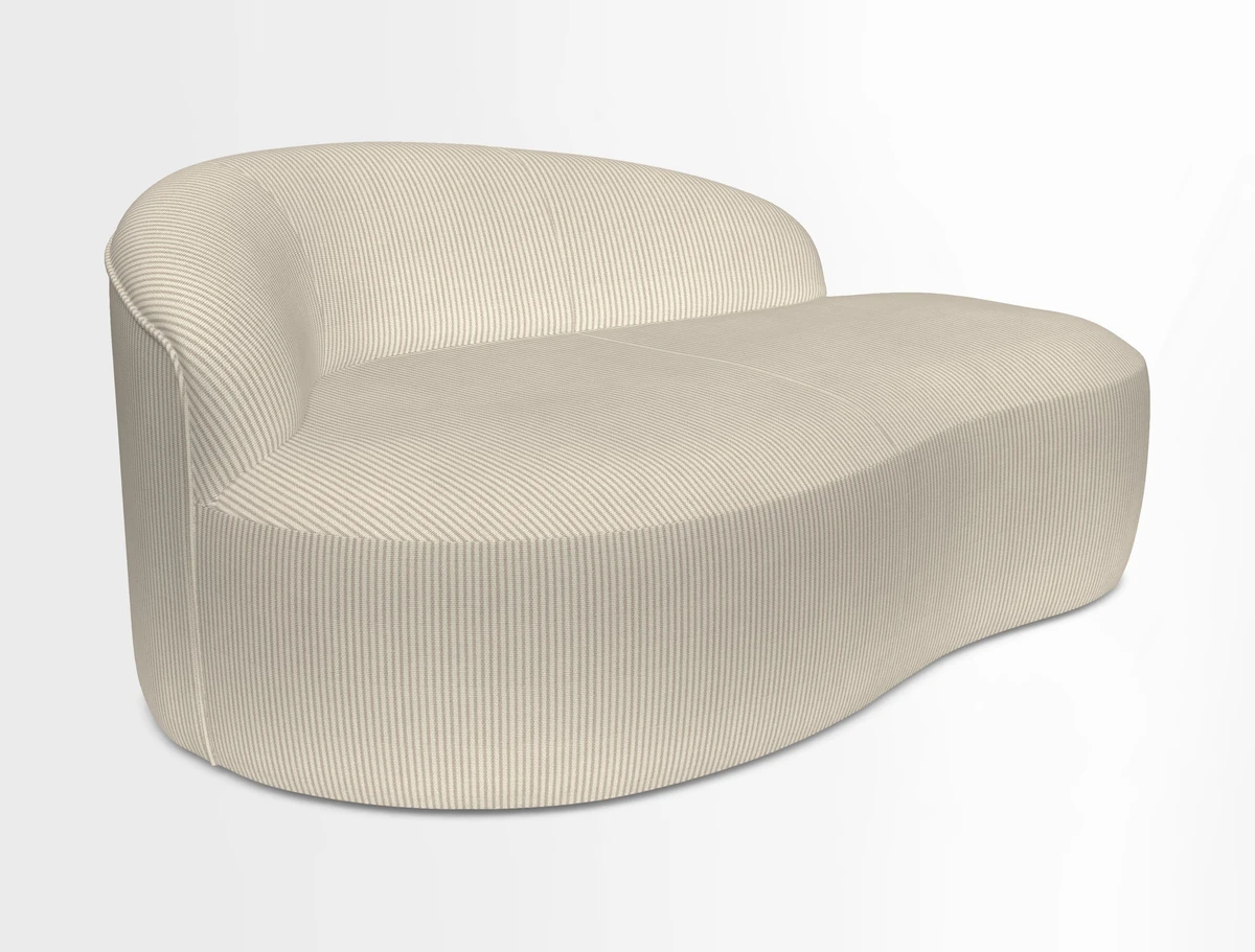 Arc small sofa in Wave Blueberry