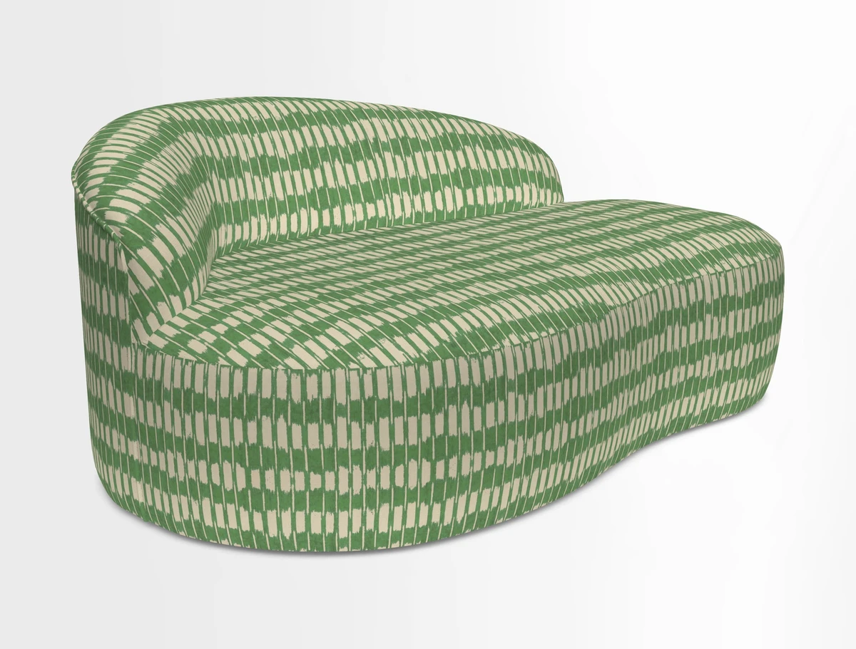 Arc small sofa in Wave Blueberry