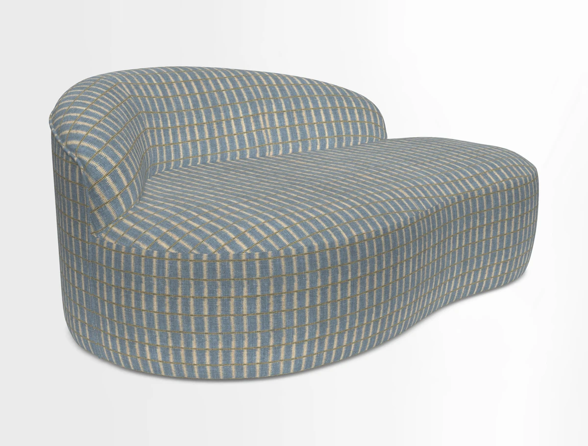 Arc small sofa in Wave Blueberry