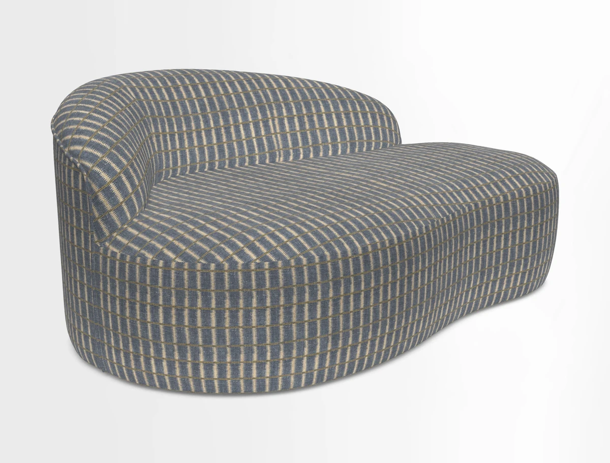 Arc small sofa in Wave Blueberry