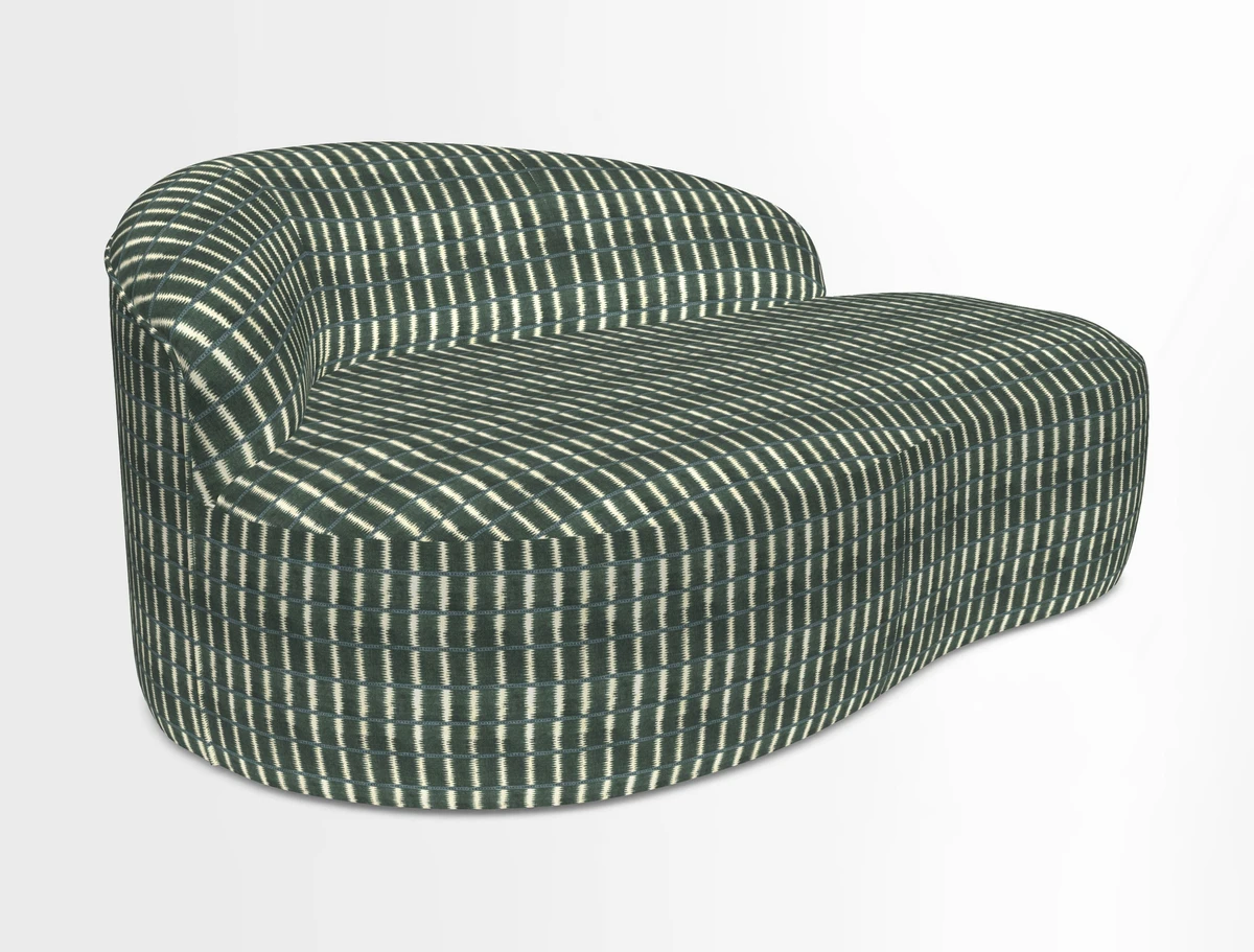 Arc small sofa in Wave Blueberry