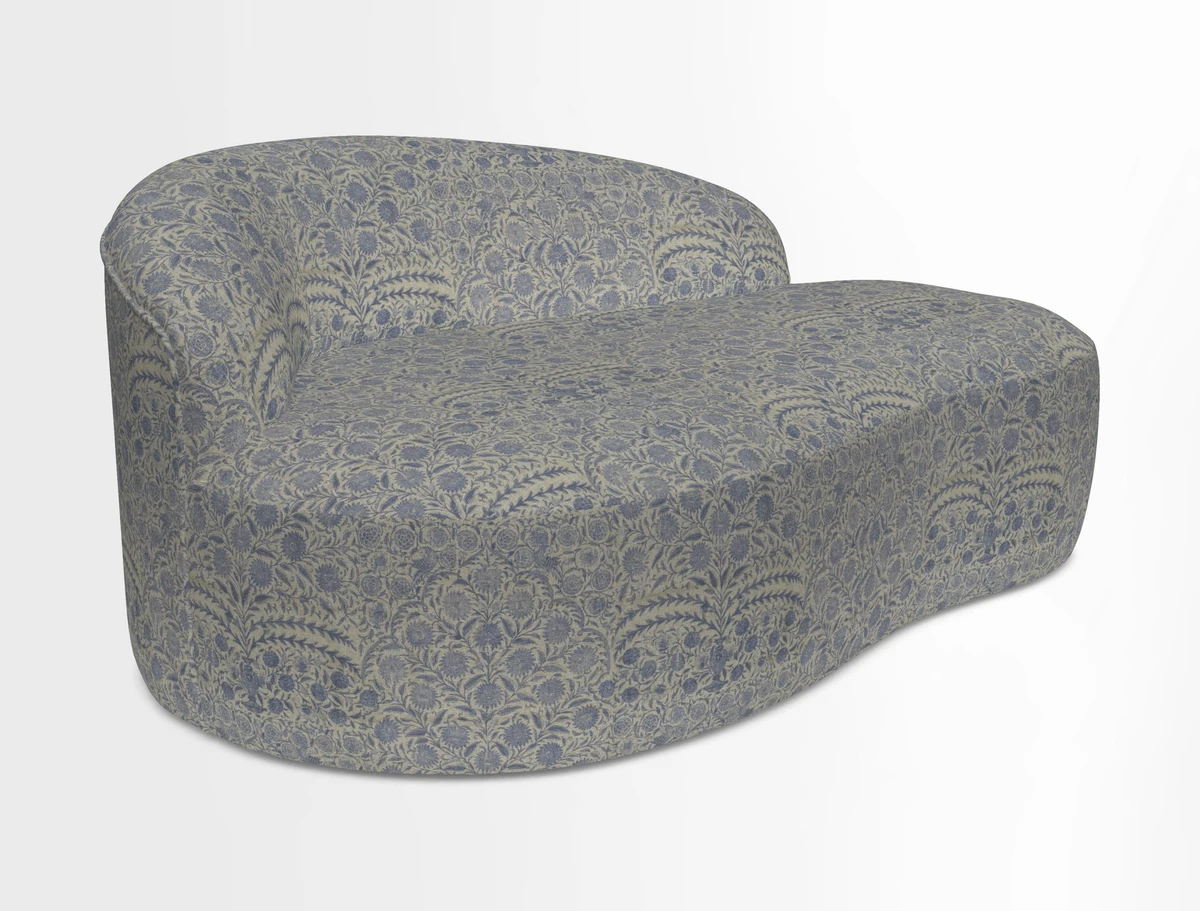 Arc small sofa in Wave Blueberry