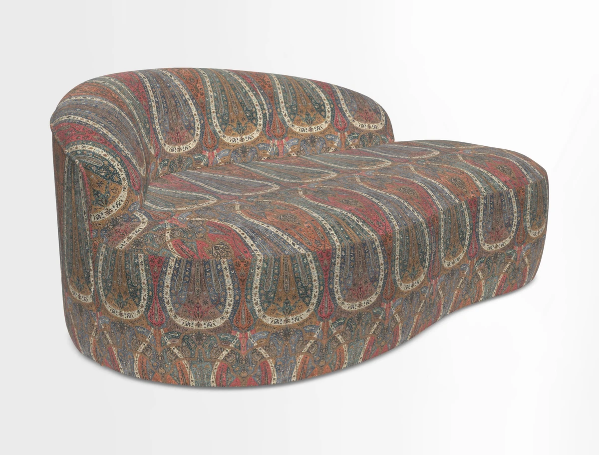 Arc small sofa in Wave Blueberry