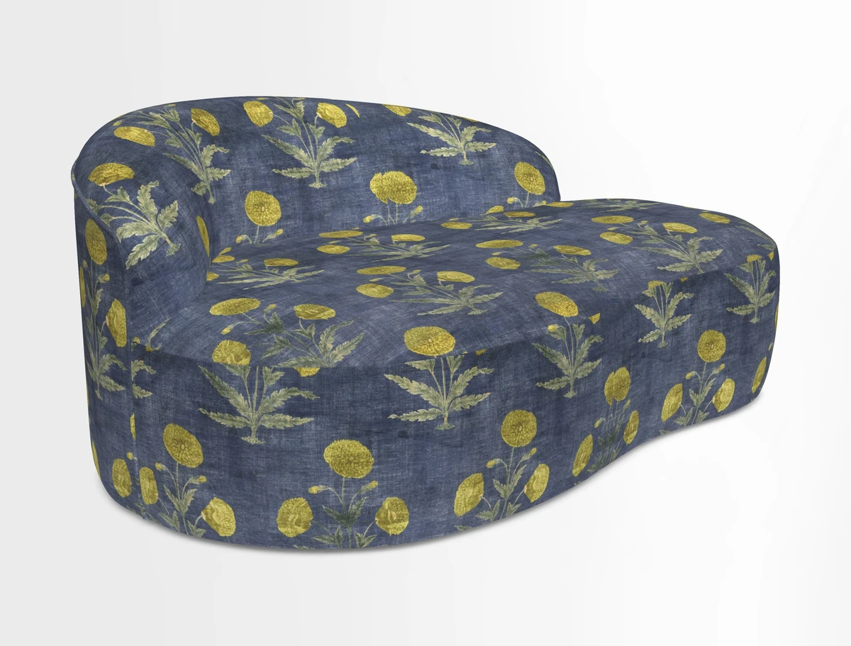 Arc small sofa in Wave Blueberry