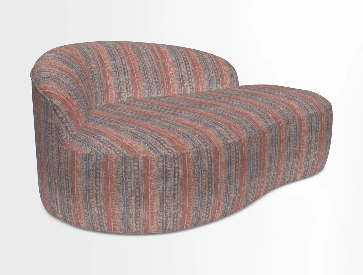 Arc small sofa in Wave Blueberry