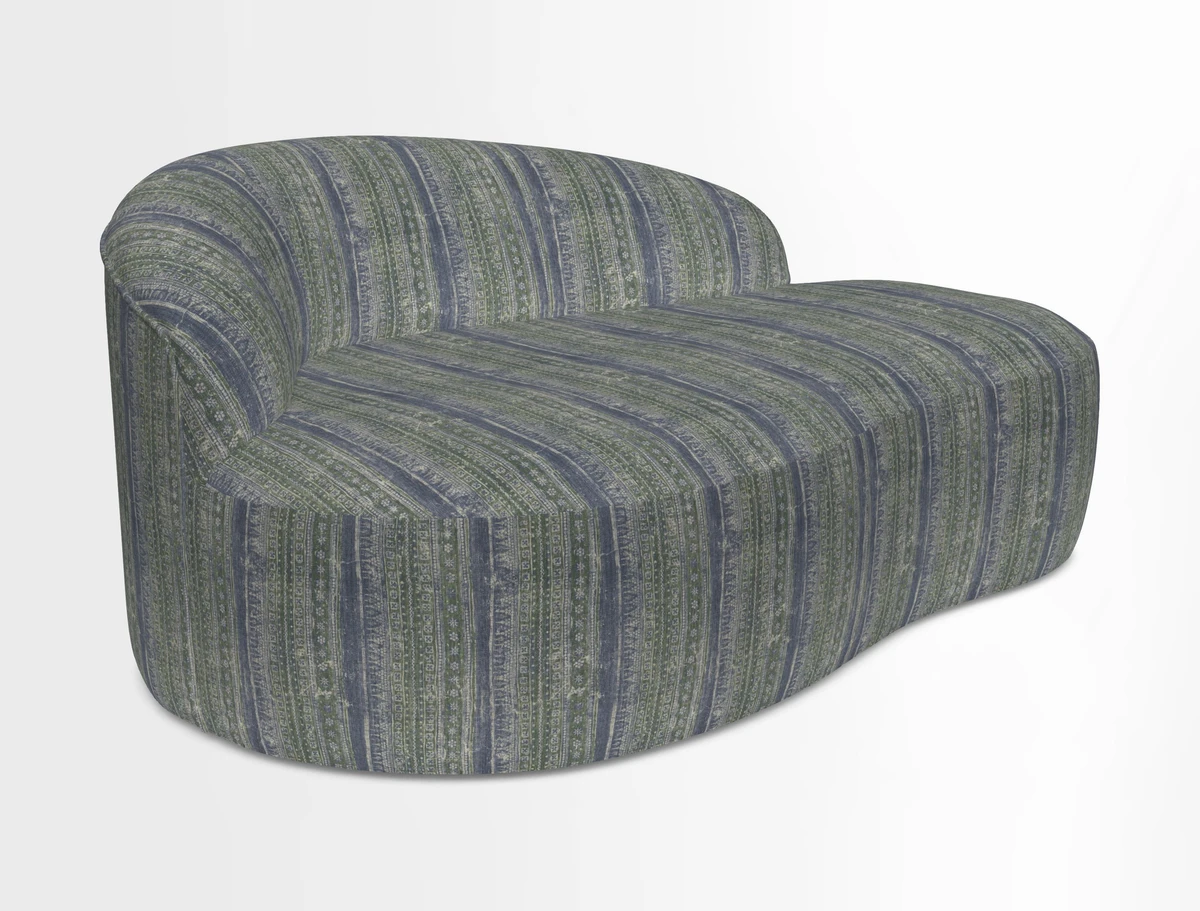 Arc small sofa in Wave Blueberry
