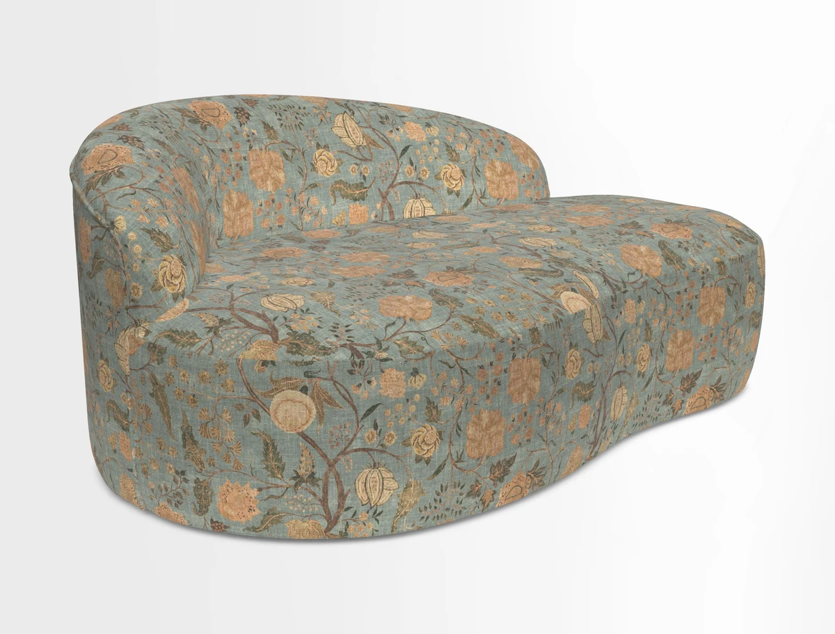 Arc small sofa in Wave Blueberry