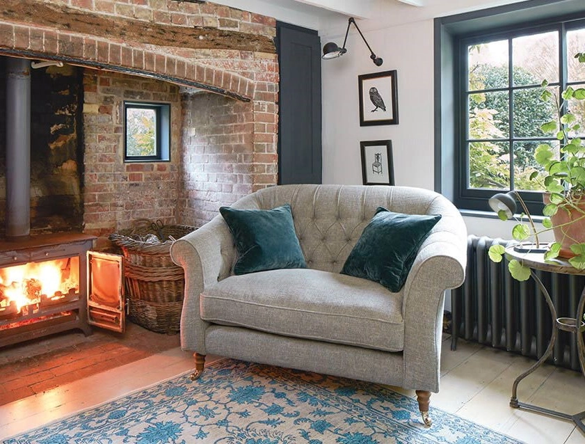 Abbotsbury Snuggler in Linwood Freya Mineral with scatters in Linwood Cosmo