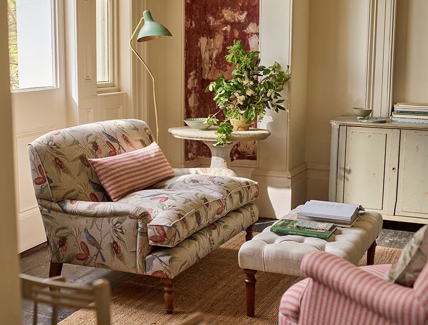 Lyndhurst 2 Seater Sofa in RHS Botanicals Mark Catesby Grosbeak Natural 