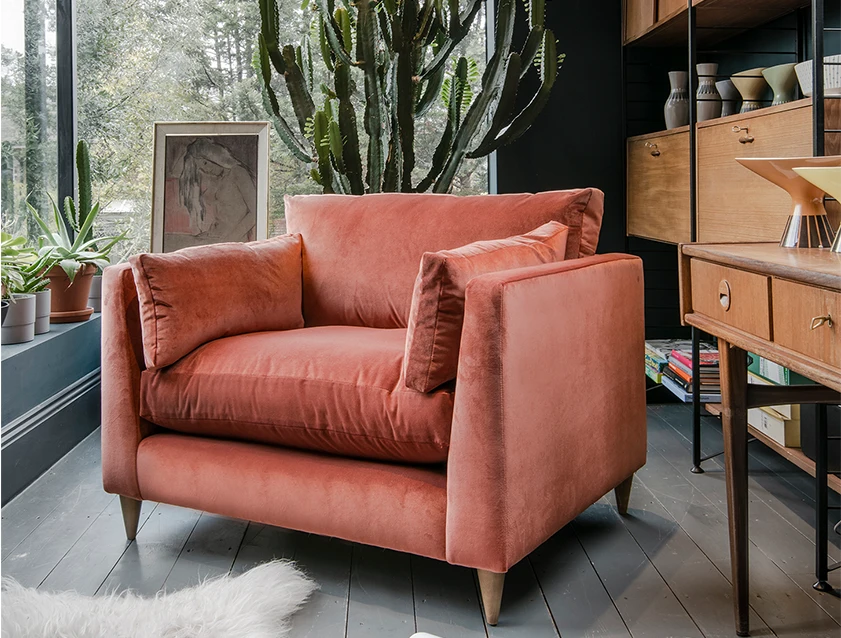 Saltdean Snuggler in Linwood Tango Velvet Rosewood