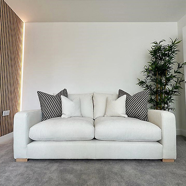 Stockbridge 2.5 Seater Sofa in Wemyss Pancha Aubrey Storm