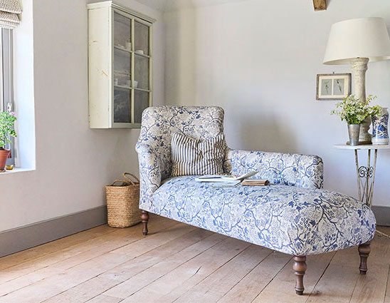 Anglesey LHF Chaise in RHS Gertrude Jekyll linen Cotton Blend Navy  Anglesey LHF Chaise in RHS Gertrude Jekyll linen Cotton Blend Navy