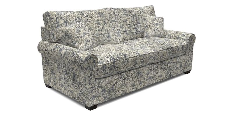 Bignor 3 Seater Sofa in V&A Drawn From Nature Oak Tree Gold