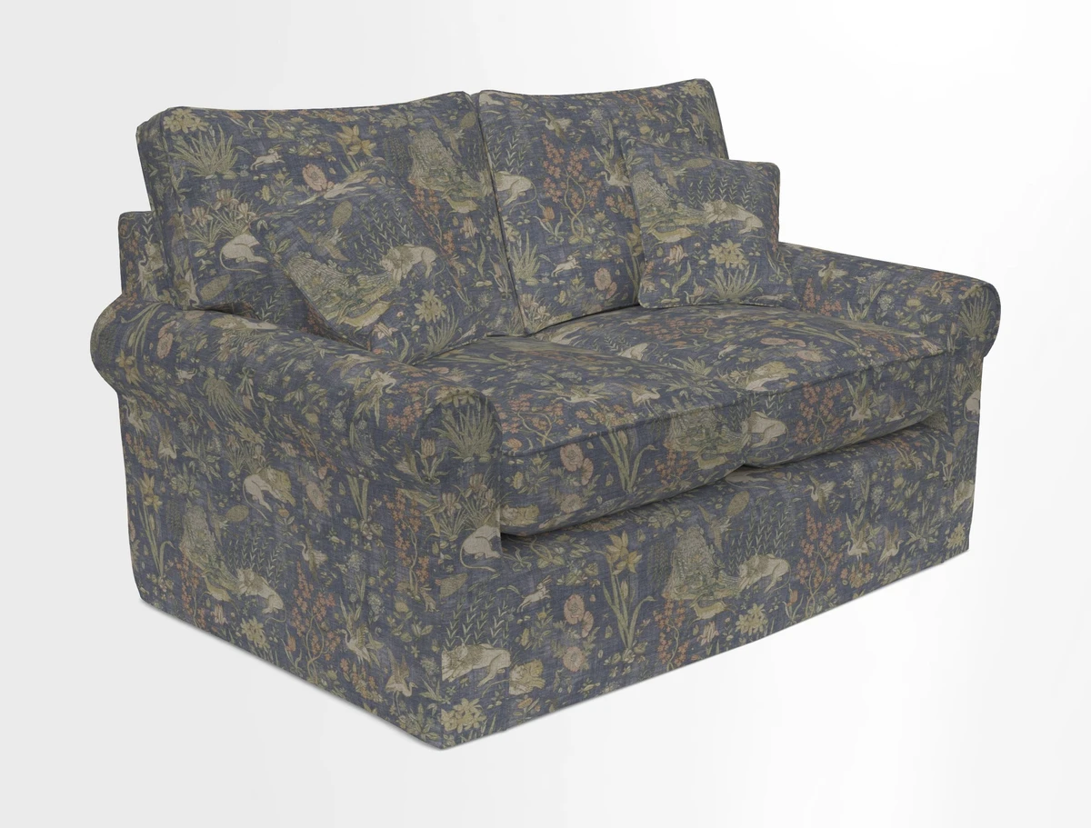 Bignor 3 Seater Sofa in V&A Drawn From Nature Oak Tree Gold. Loose cover option available