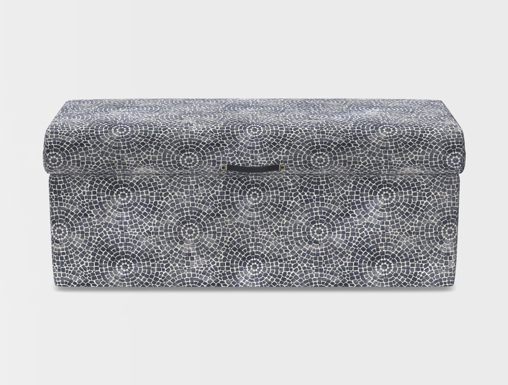 Birdham Blanket Box front