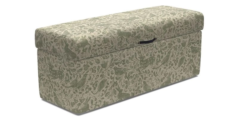 Birdham Large Blanket Box in V&A Threads of India on Linen Regal Poppy Buttermilk