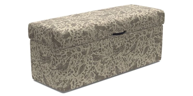 Birdham Large Blanket Box in V&A Threads of India on Linen Regal Poppy Buttermilk