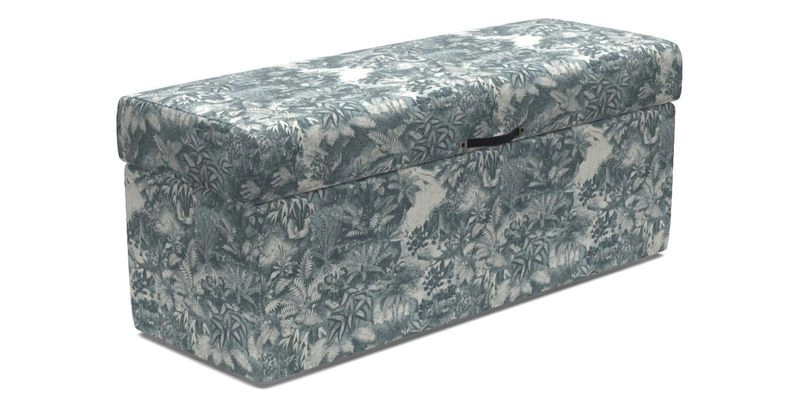 Birdham Large Blanket Box in V&A Threads of India on Linen Regal Poppy Buttermilk