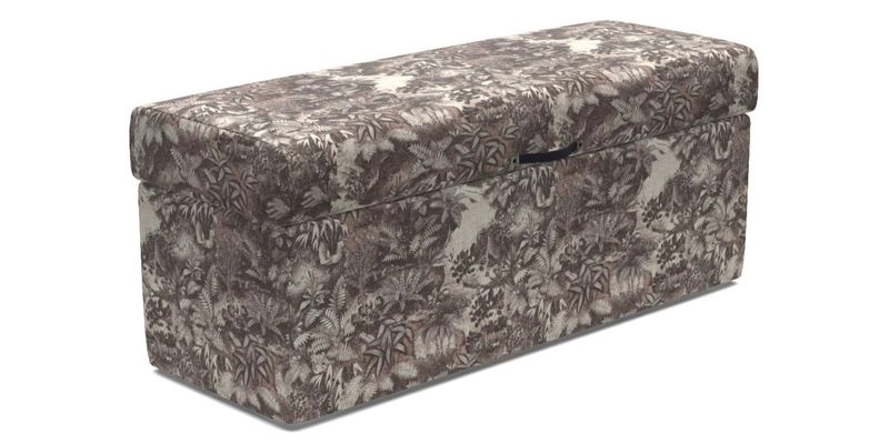 Birdham Large Blanket Box in V&A Threads of India on Linen Regal Poppy Buttermilk