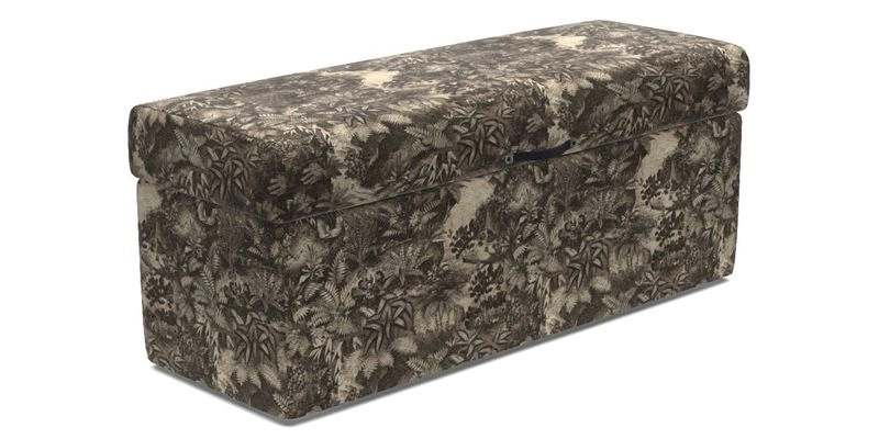 Birdham Large Blanket Box in V&A Threads of India on Linen Regal Poppy Buttermilk