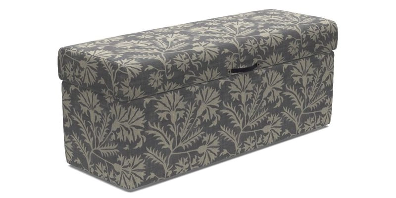 Birdham Large Blanket Box in V&A Threads of India on Linen Regal Poppy Buttermilk