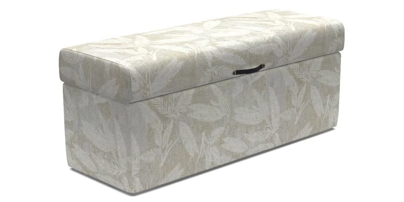Birdham Large Blanket Box in V&A Threads of India on Linen Regal Poppy Buttermilk
