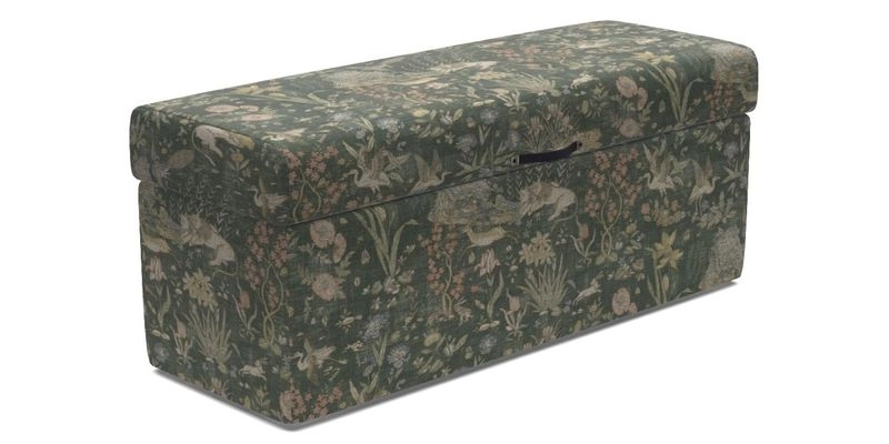 Birdham Large Blanket Box in V&A Threads of India on Linen Regal Poppy Buttermilk