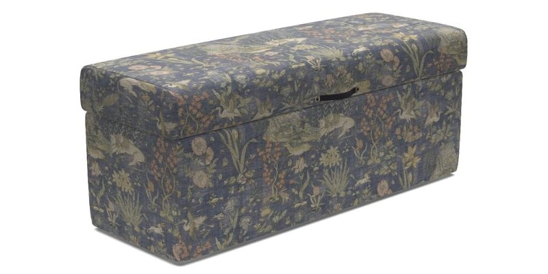 Birdham Large Blanket Box in V&A Threads of India on Linen Regal Poppy Buttermilk