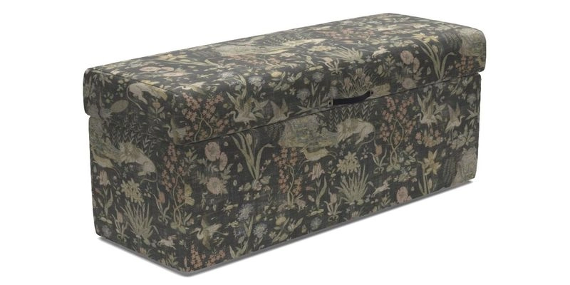Birdham Large Blanket Box in V&A Threads of India on Linen Regal Poppy Buttermilk