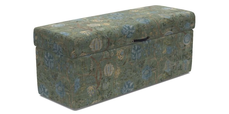 Birdham Large Blanket Box in V&A Threads of India on Linen Regal Poppy Buttermilk