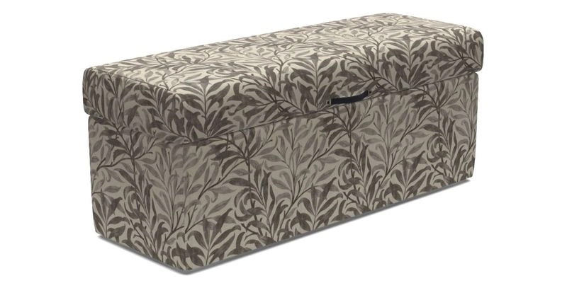 Birdham Large Blanket Box in V&A Threads of India on Linen Regal Poppy Buttermilk