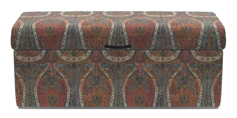 Birdham Blanket Box front