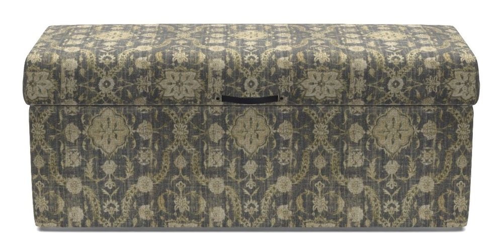 Birdham Blanket Box front