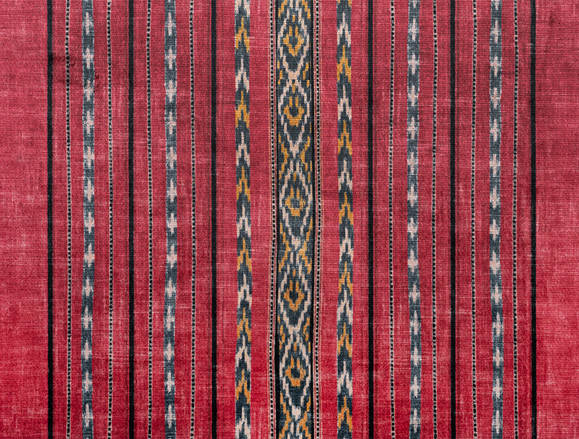 V&A Threads of India Opulent Velvets - Andhra Weave: Rouge