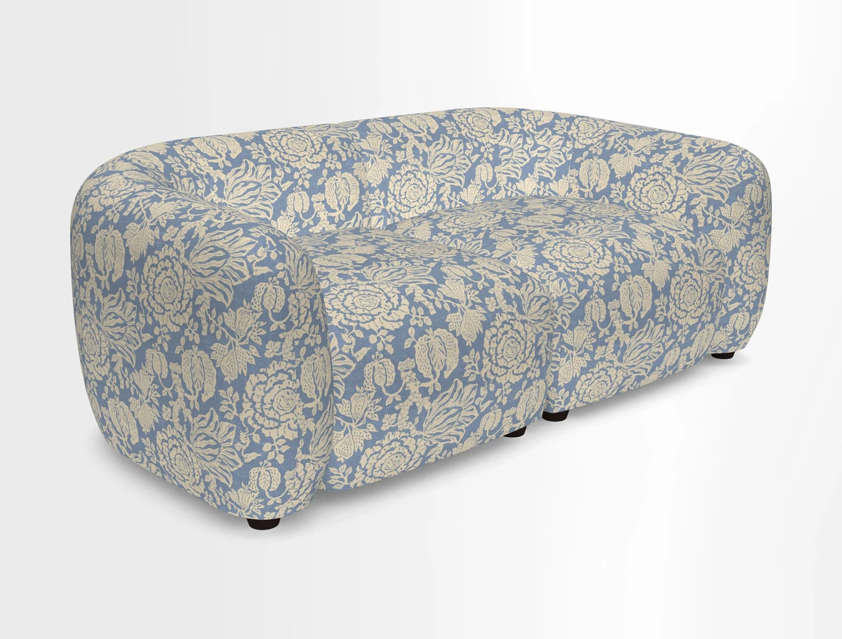 Form modular sofa in Achilles Boucle colour 1