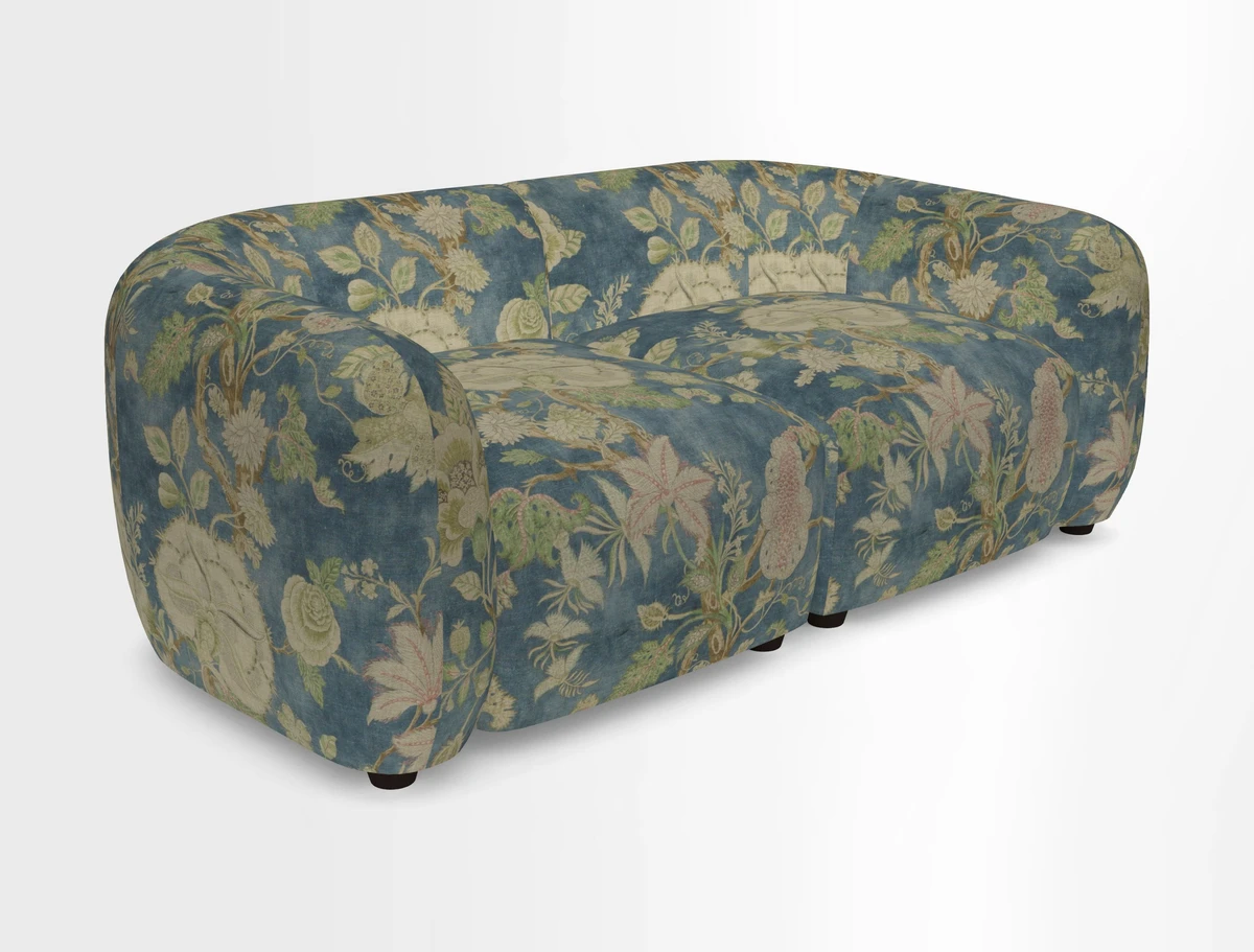 Form modular sofa in Achilles Boucle colour 1