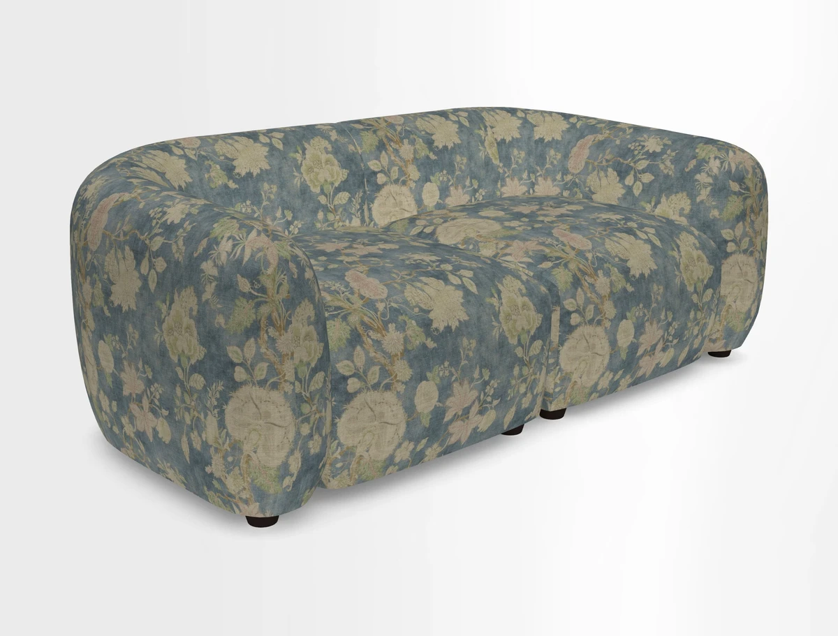 Form modular sofa in Achilles Boucle colour 1