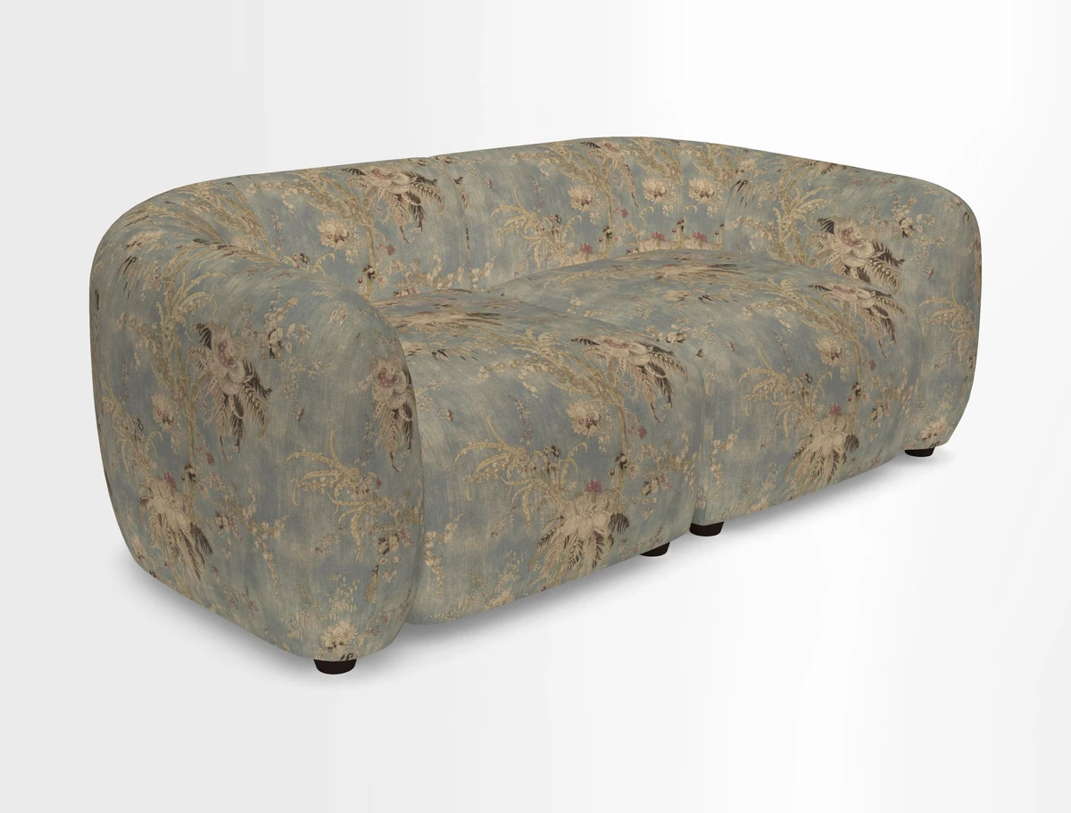 Form modular sofa in Achilles Boucle colour 1
