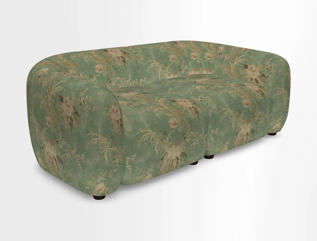 Form modular sofa in Achilles Boucle colour 1