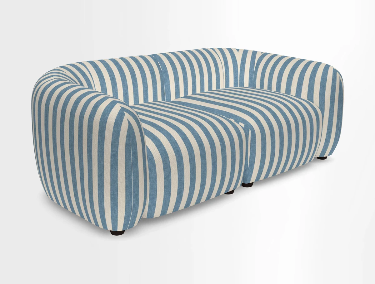 Form modular sofa in Achilles Boucle colour 1