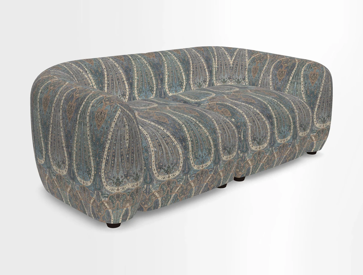 Form modular sofa in Achilles Boucle colour 1