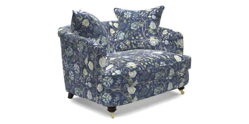 Helmsley Snuggler in V&A Threads of India Opulent Velvets Forest Creatures Hunter piping in Swiss Velvet Olive and scatter in Stockport Stripe Flame