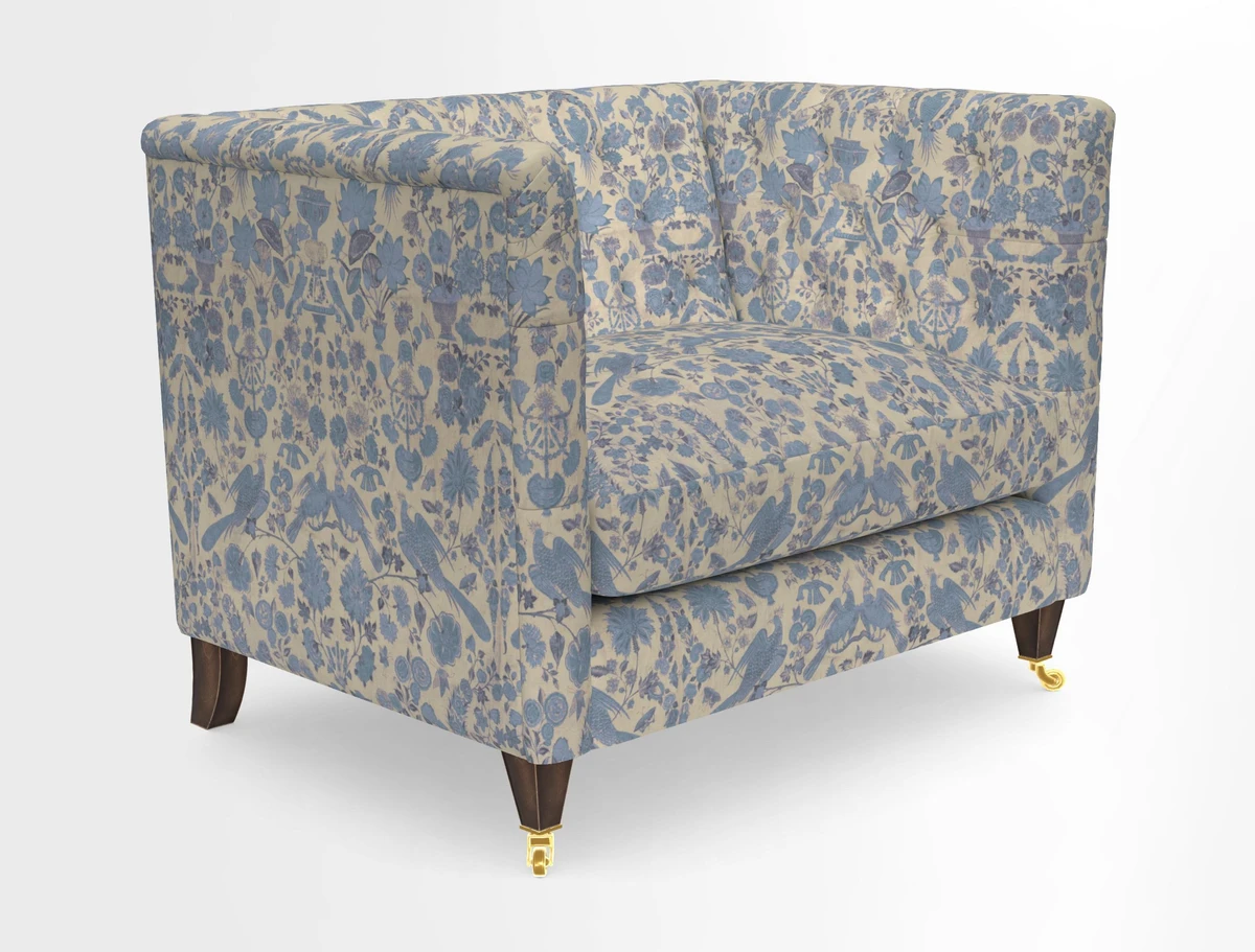 Holt Snuggler in Whitewell Meringue Rugs supplied by Rugs of Petworth