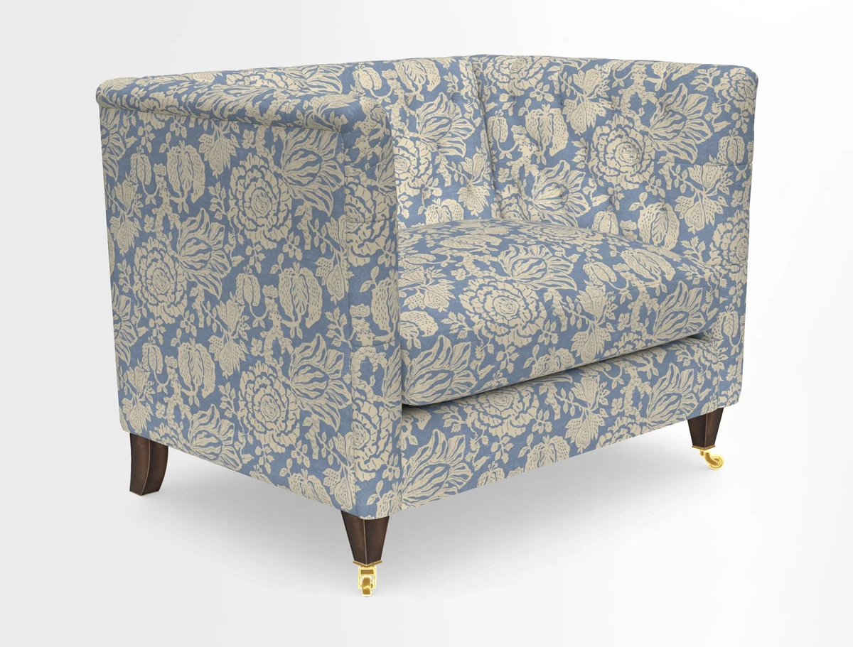 Holt Snuggler in Whitewell Meringue Rugs supplied by Rugs of Petworth