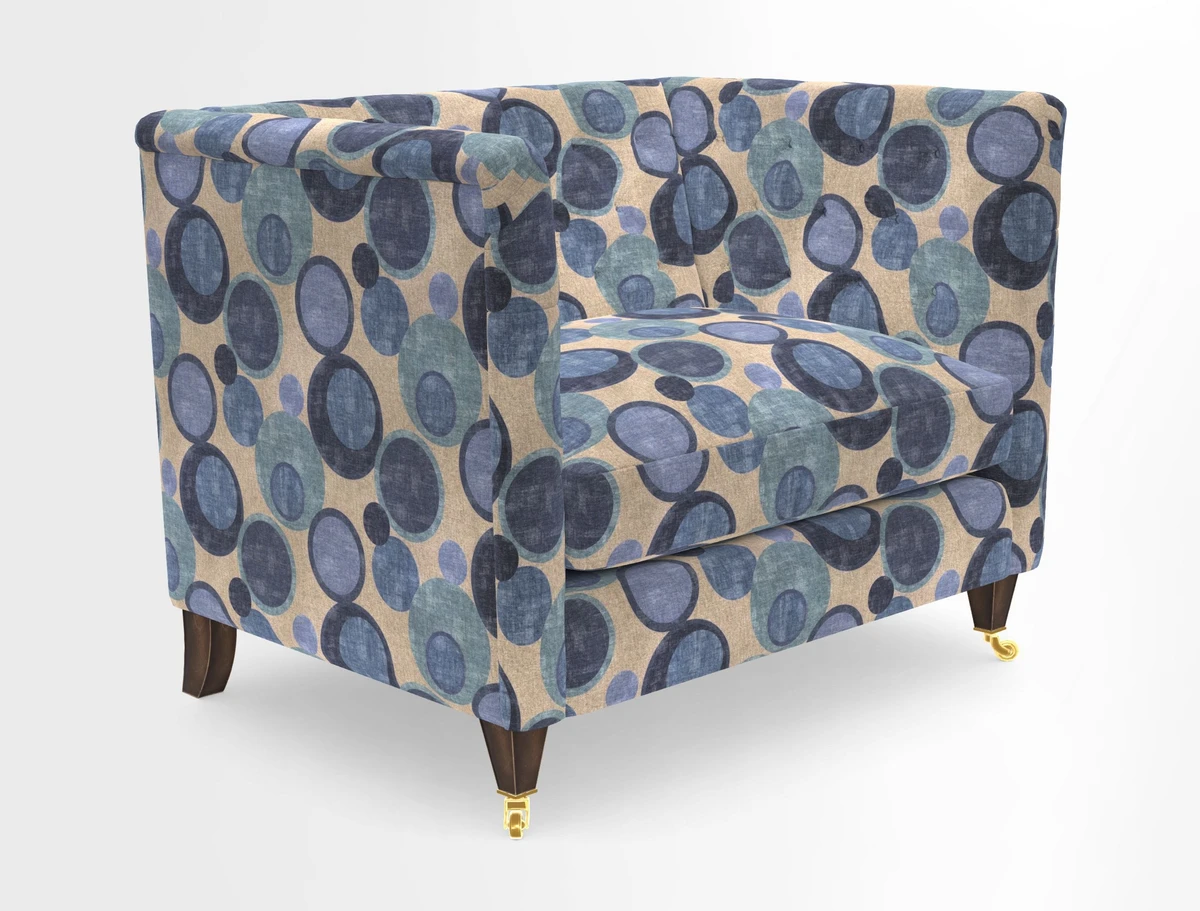 Holt Snuggler in Whitewell Meringue Rugs supplied by Rugs of Petworth