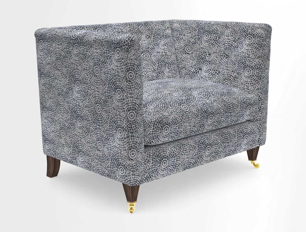 Holt Snuggler in Whitewell Meringue Rugs supplied by Rugs of Petworth
